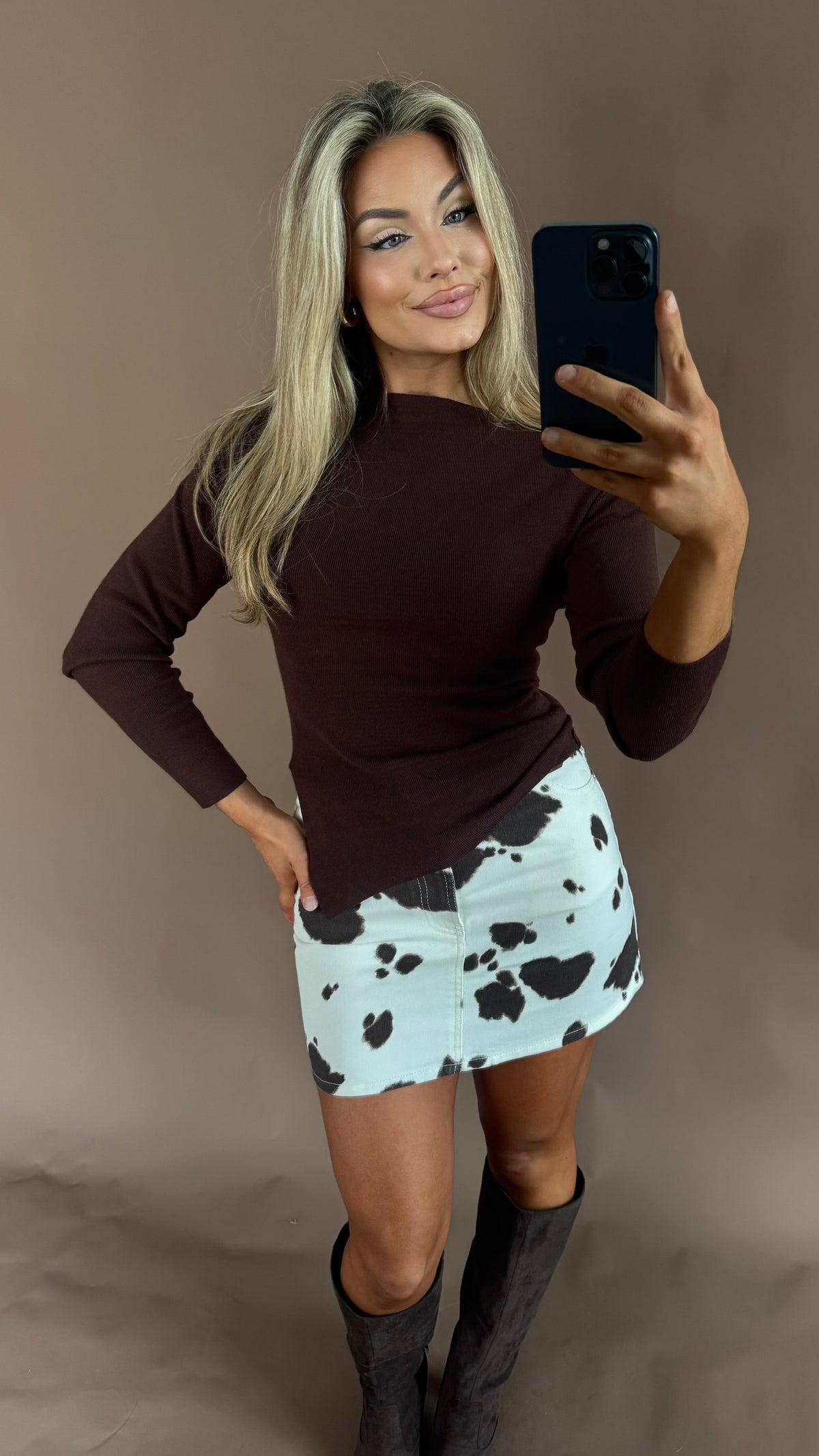 RORY BOAT NECK SWEATER BROWN