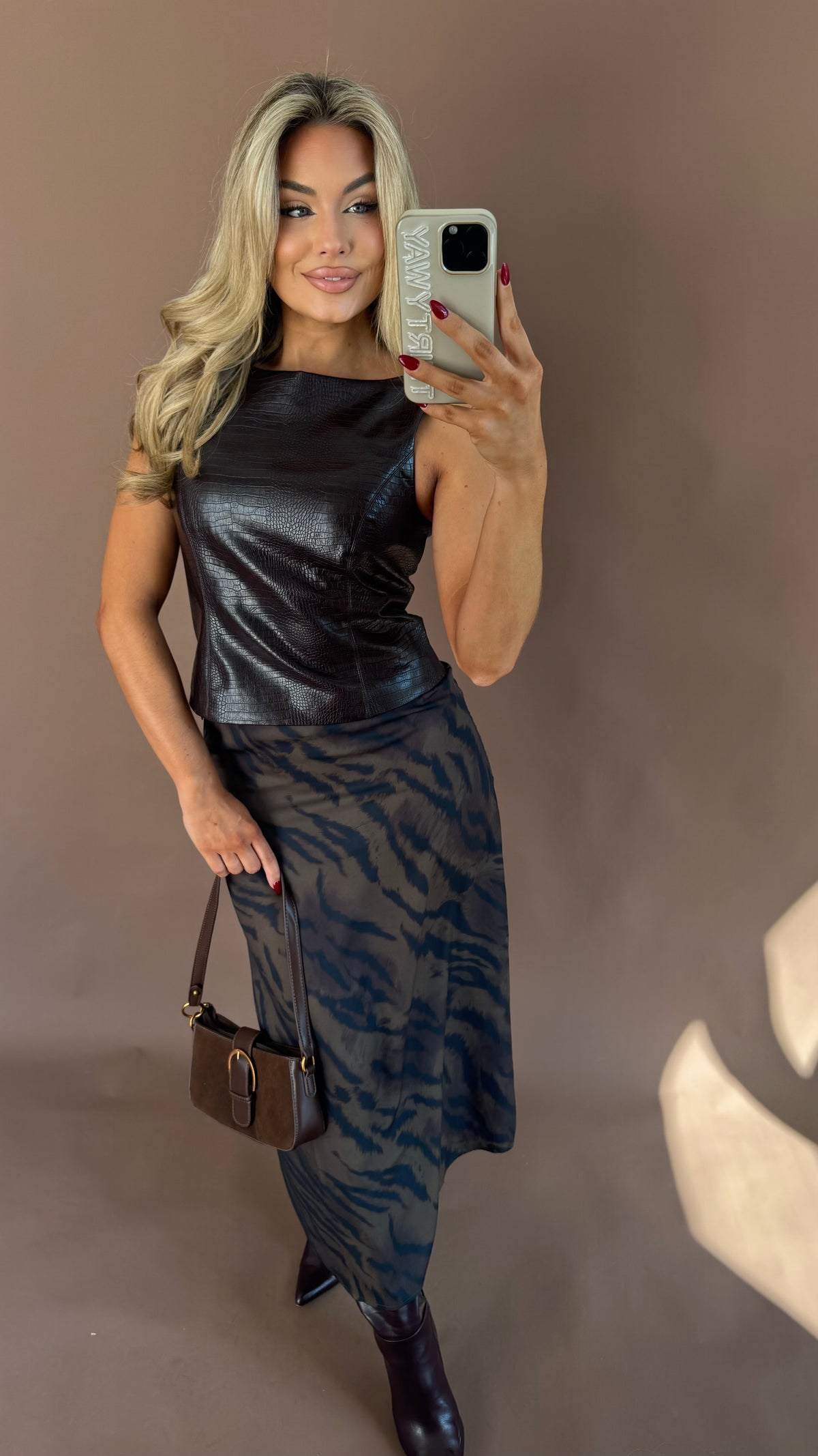 FAUX LEATHER CROC TOP BROWN