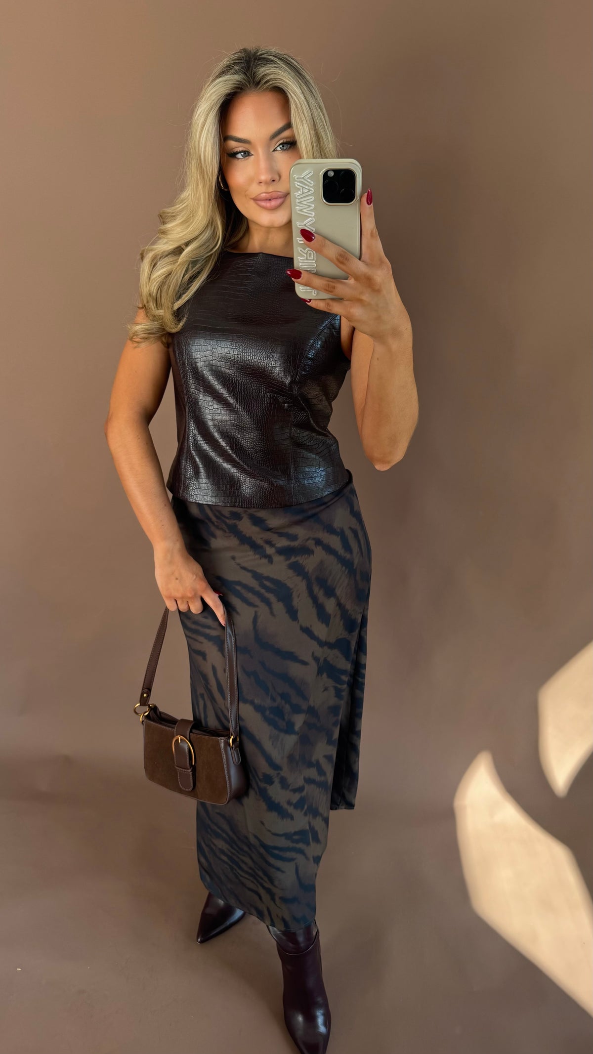 FAUX LEATHER CROC TOP BROWN