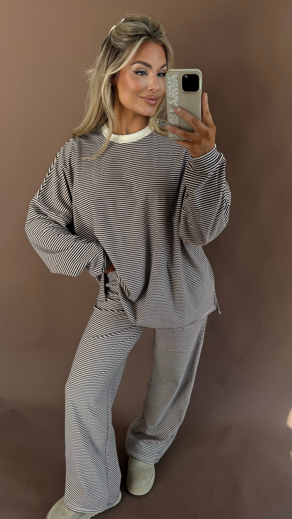 CABIN FEVER OVERSIZED FLEECE TOP THIN BROWN STRIPE