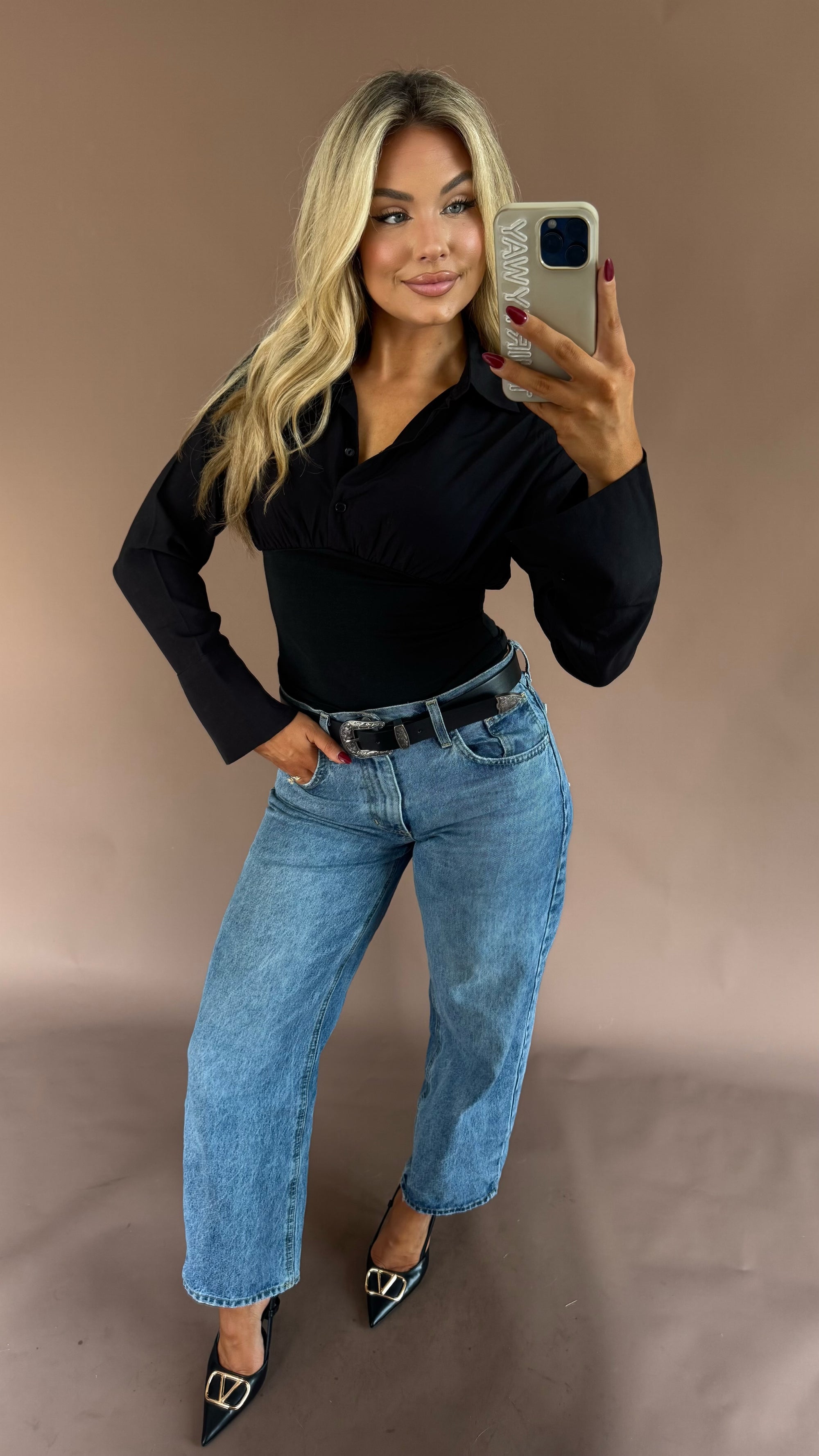 FARAH FITTED TOP BLACK