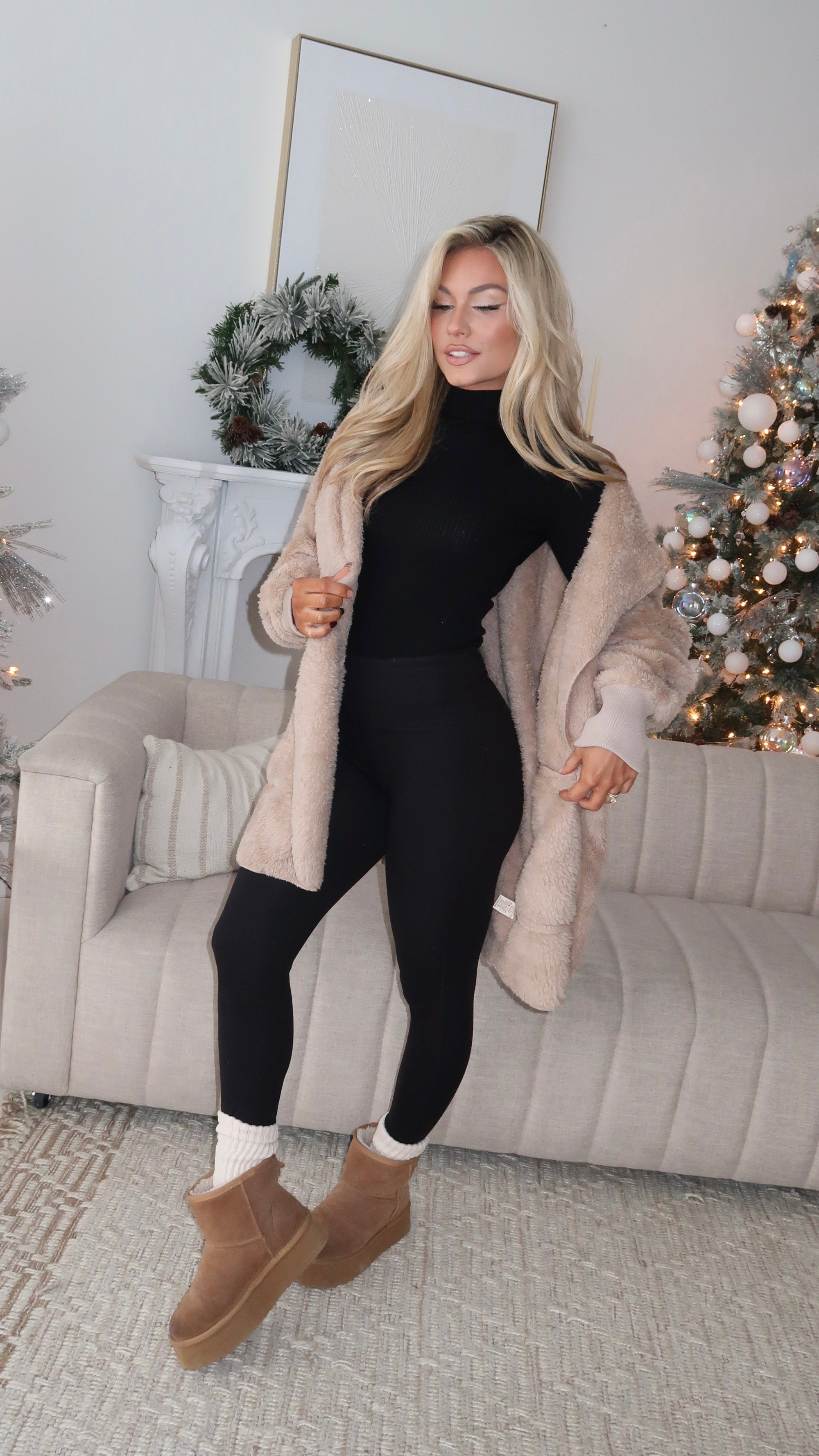 ALPINE CHALET SHERPA CARDIGAN