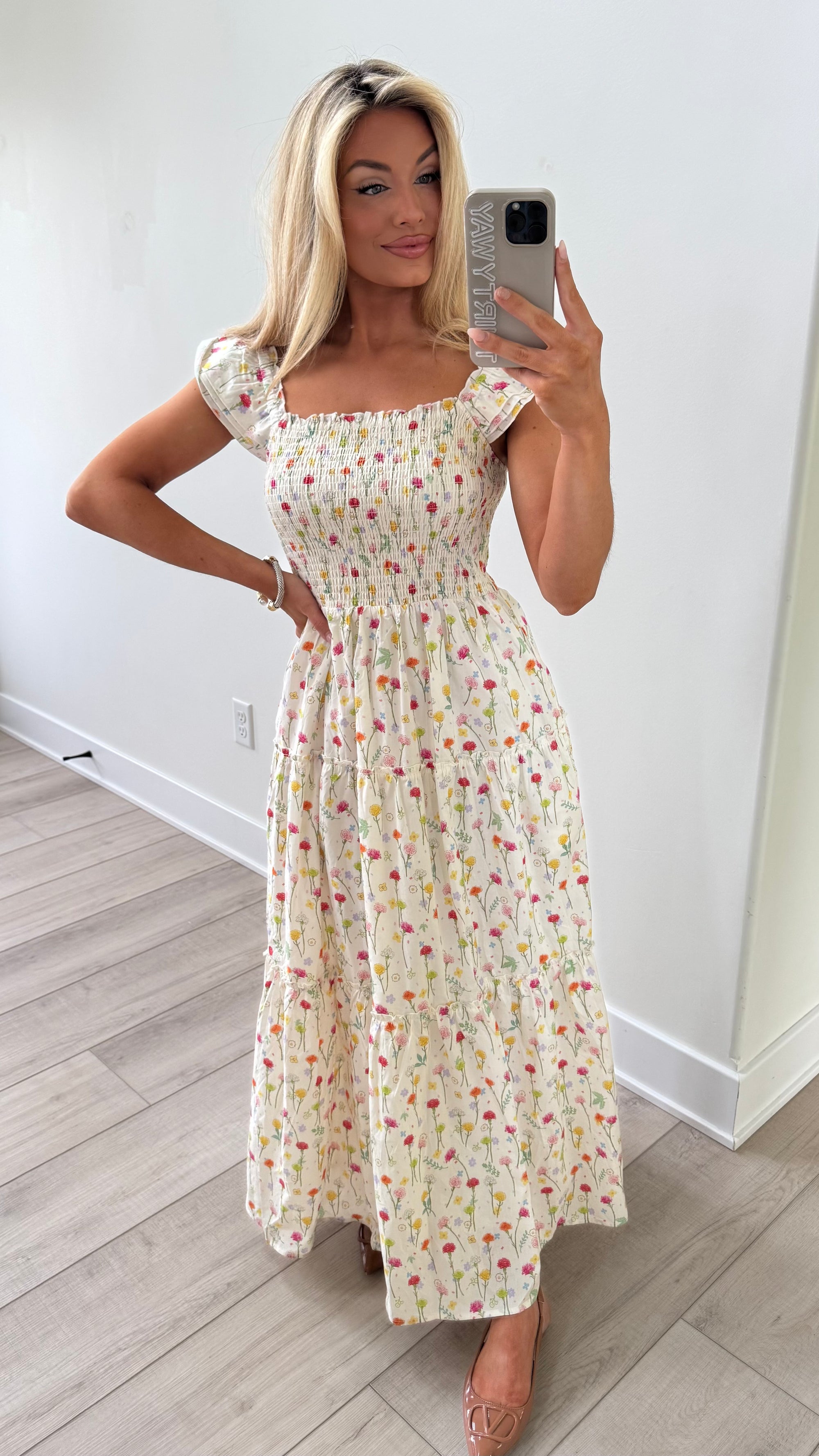 ISABELLE FLORAL MAXI DRESS