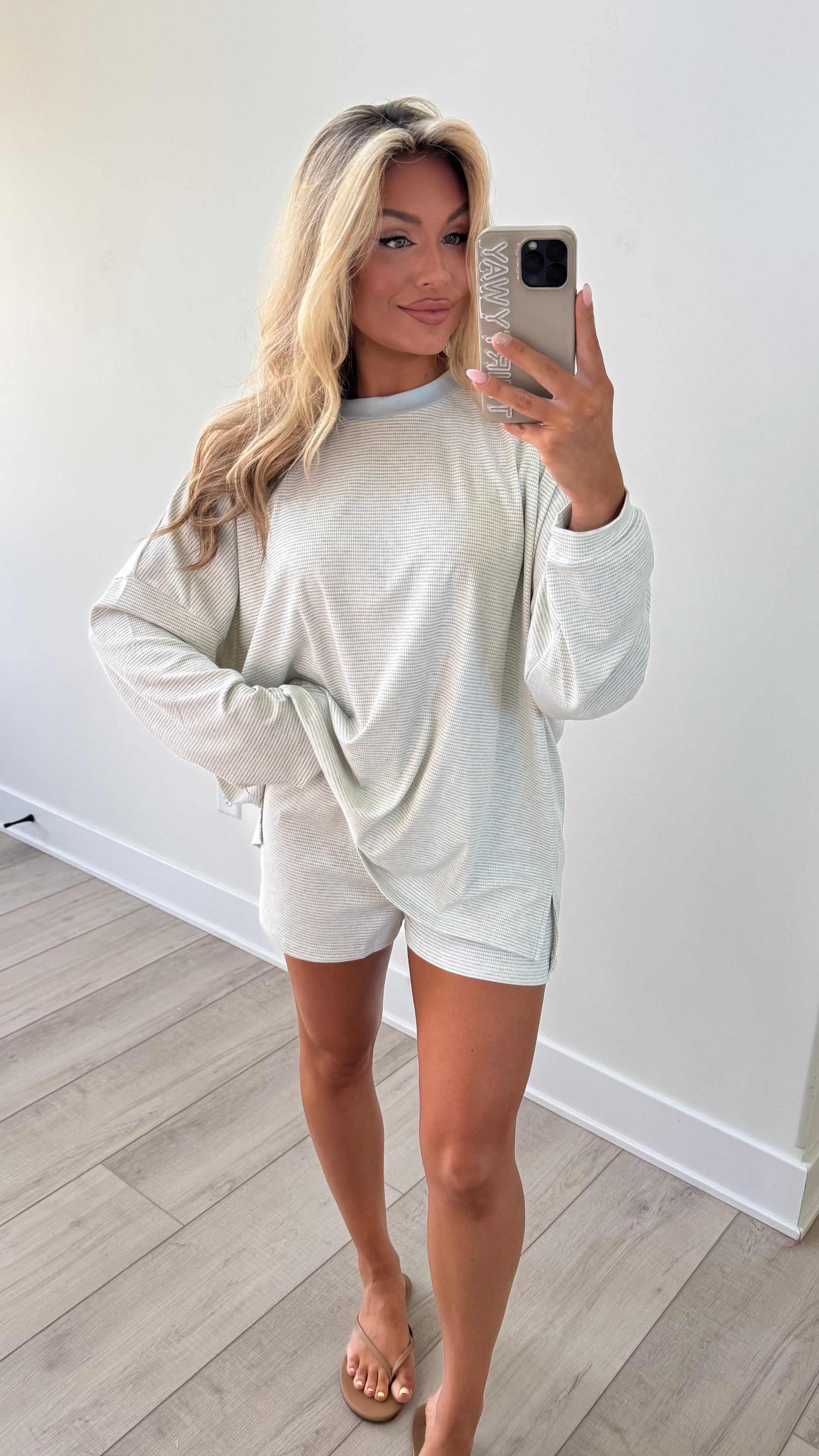 LAKESIDE RIBBED LOUNGE SHORTS DUST BLUE