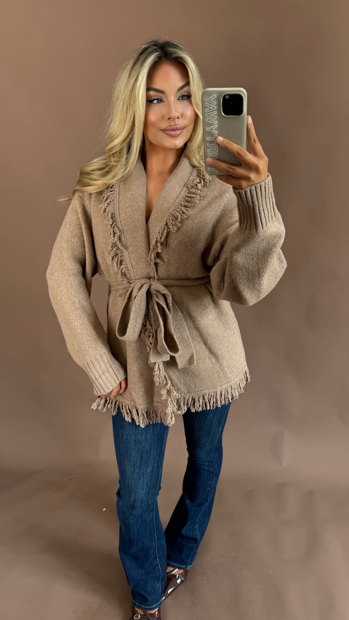 BAREFOOT FRINGE CARDIGAN MOCHA
