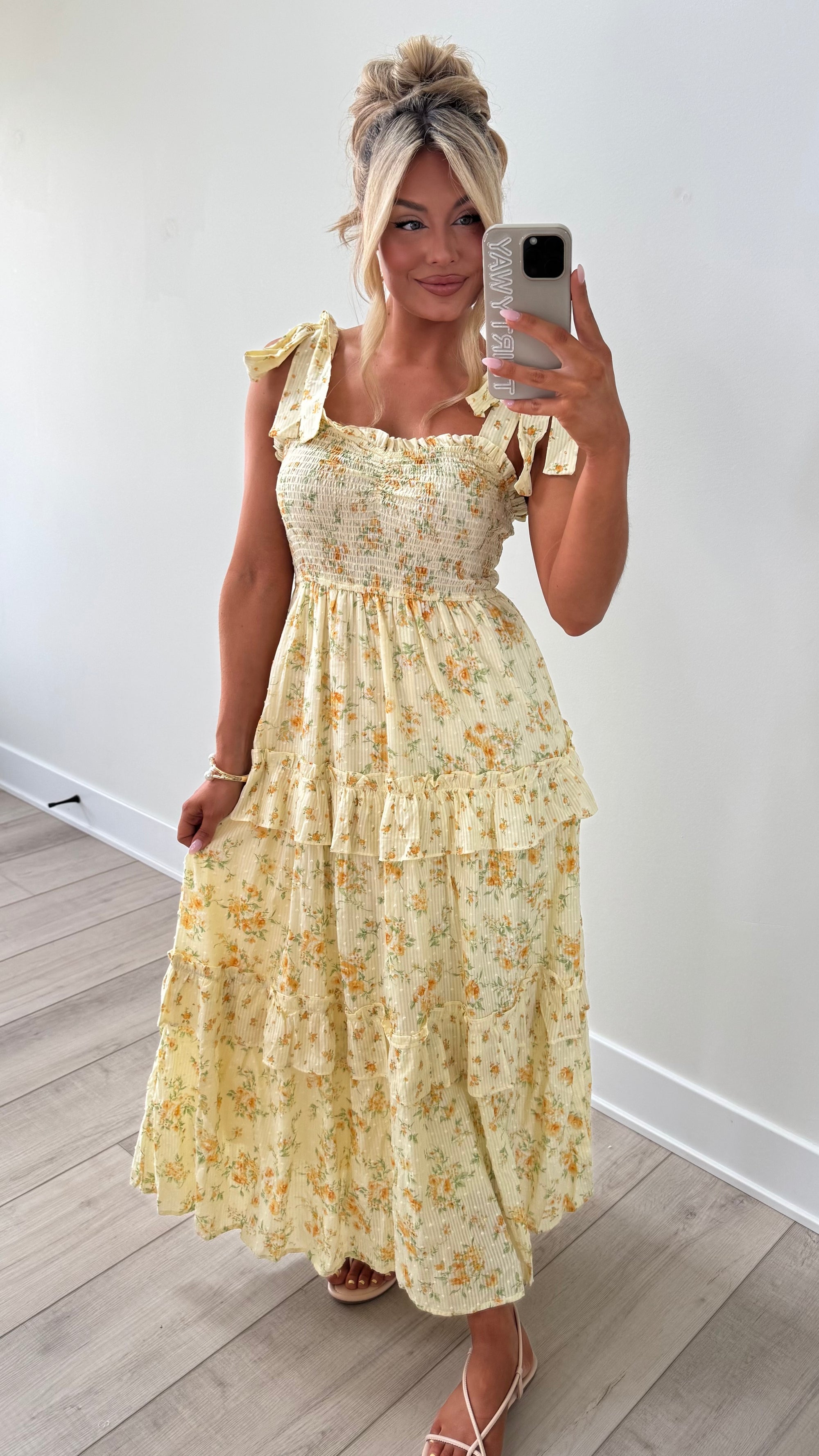 ROSIE FLORAL MAXI DRESS YELLOW