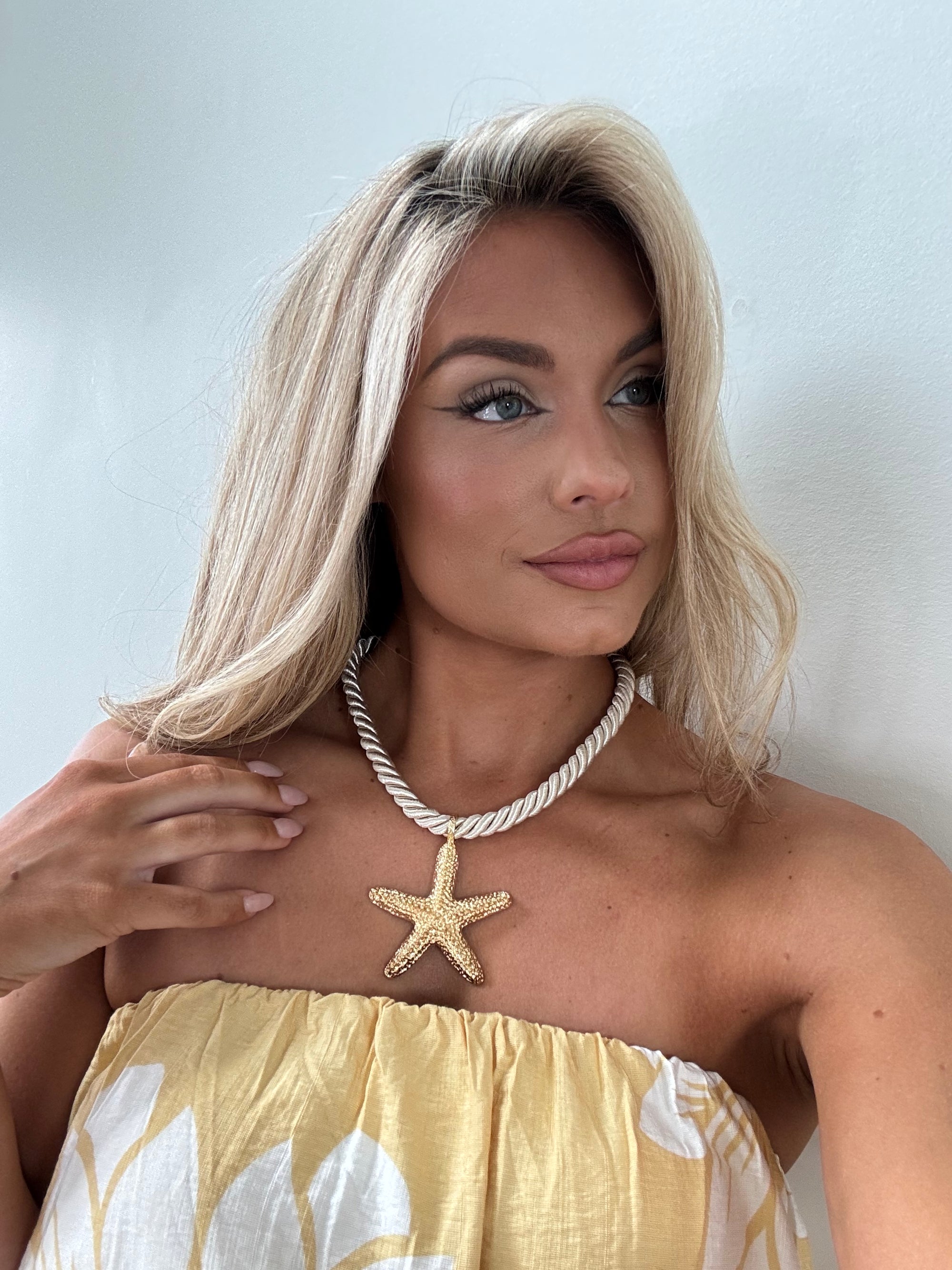 STARFISH NECKLACE