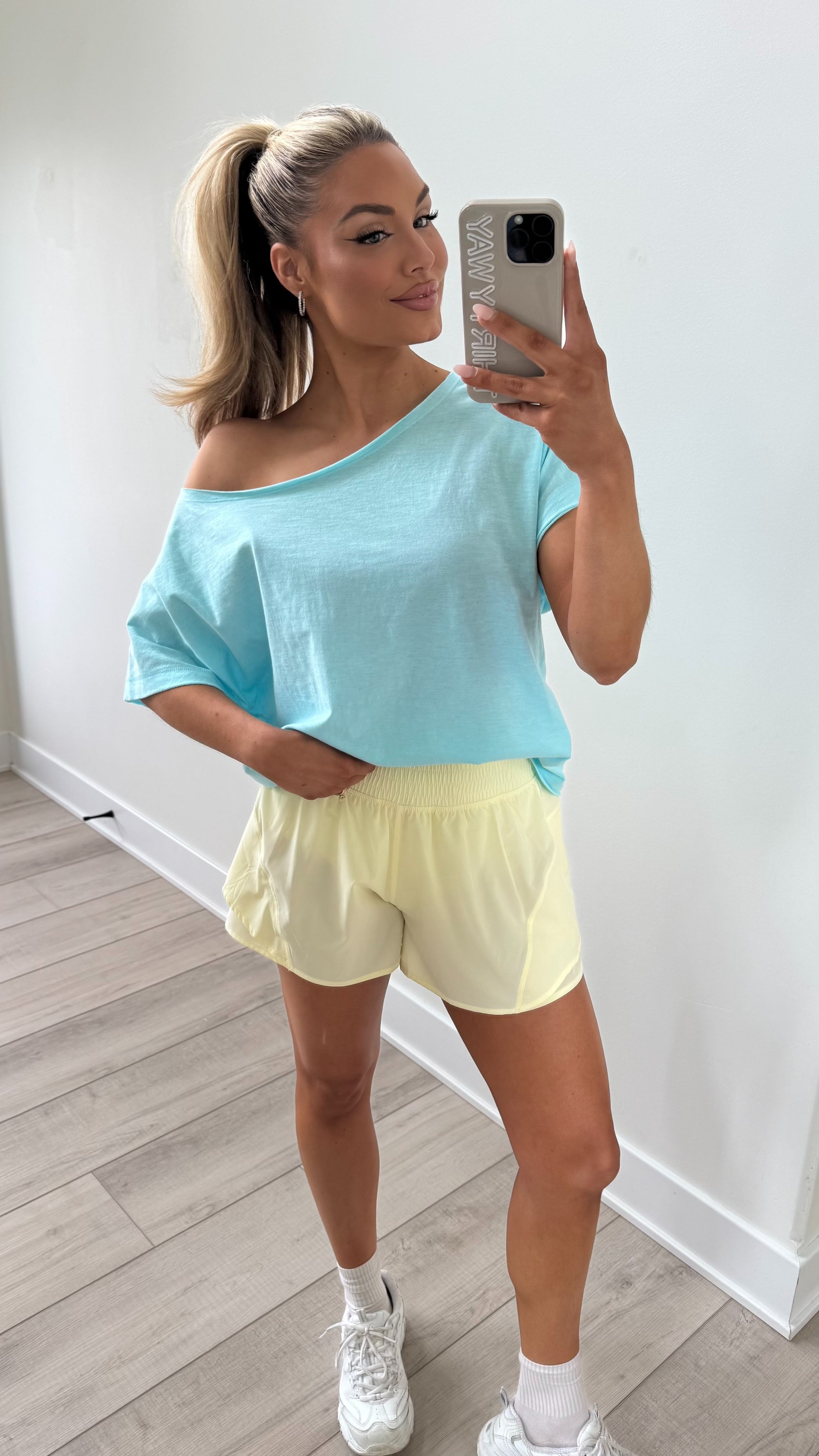 SUNDAY EASE OVERSIZED TEE BLUE