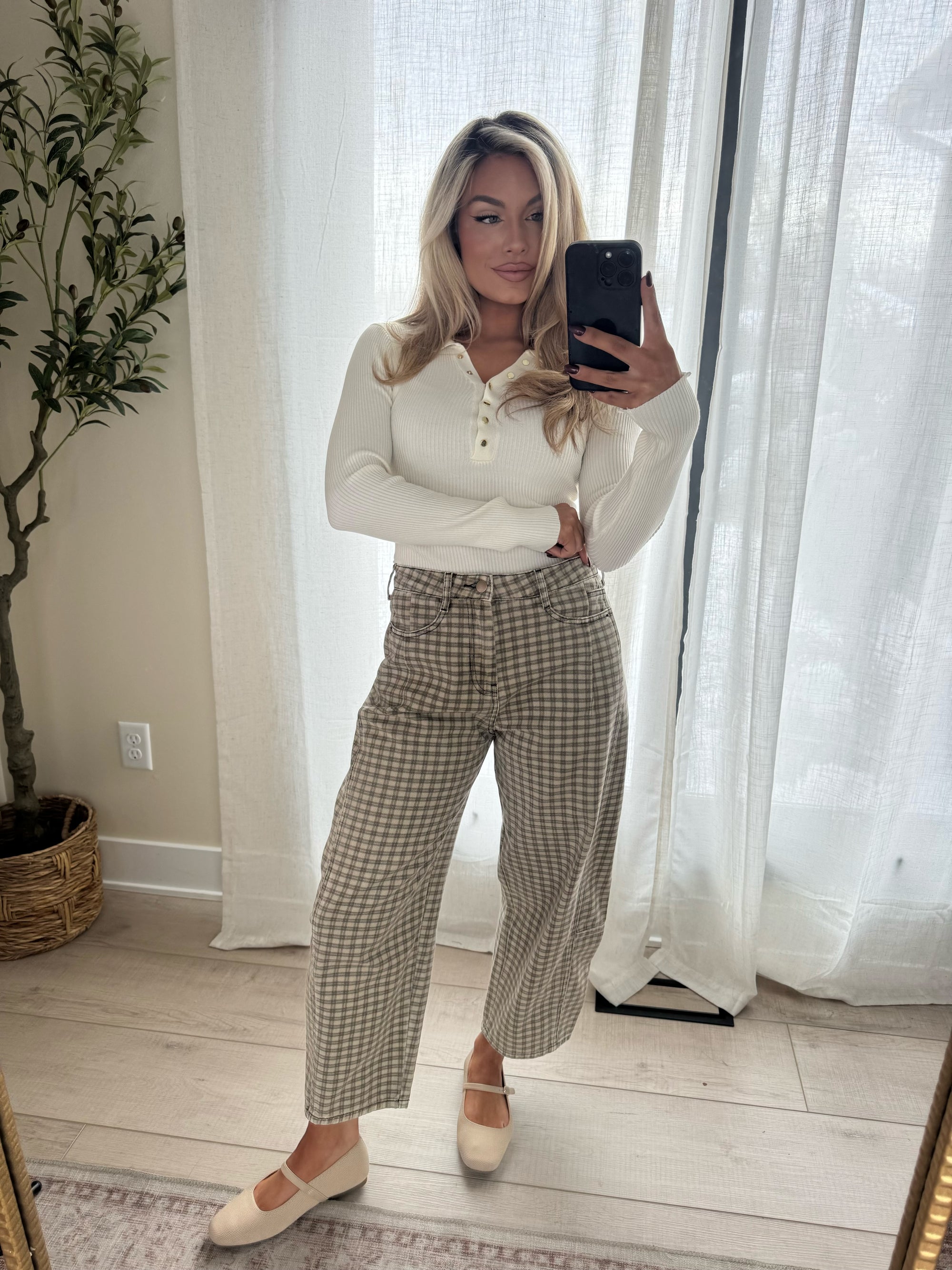 REMI GINGHAM HIGH-WAISTED BARREL JEANS