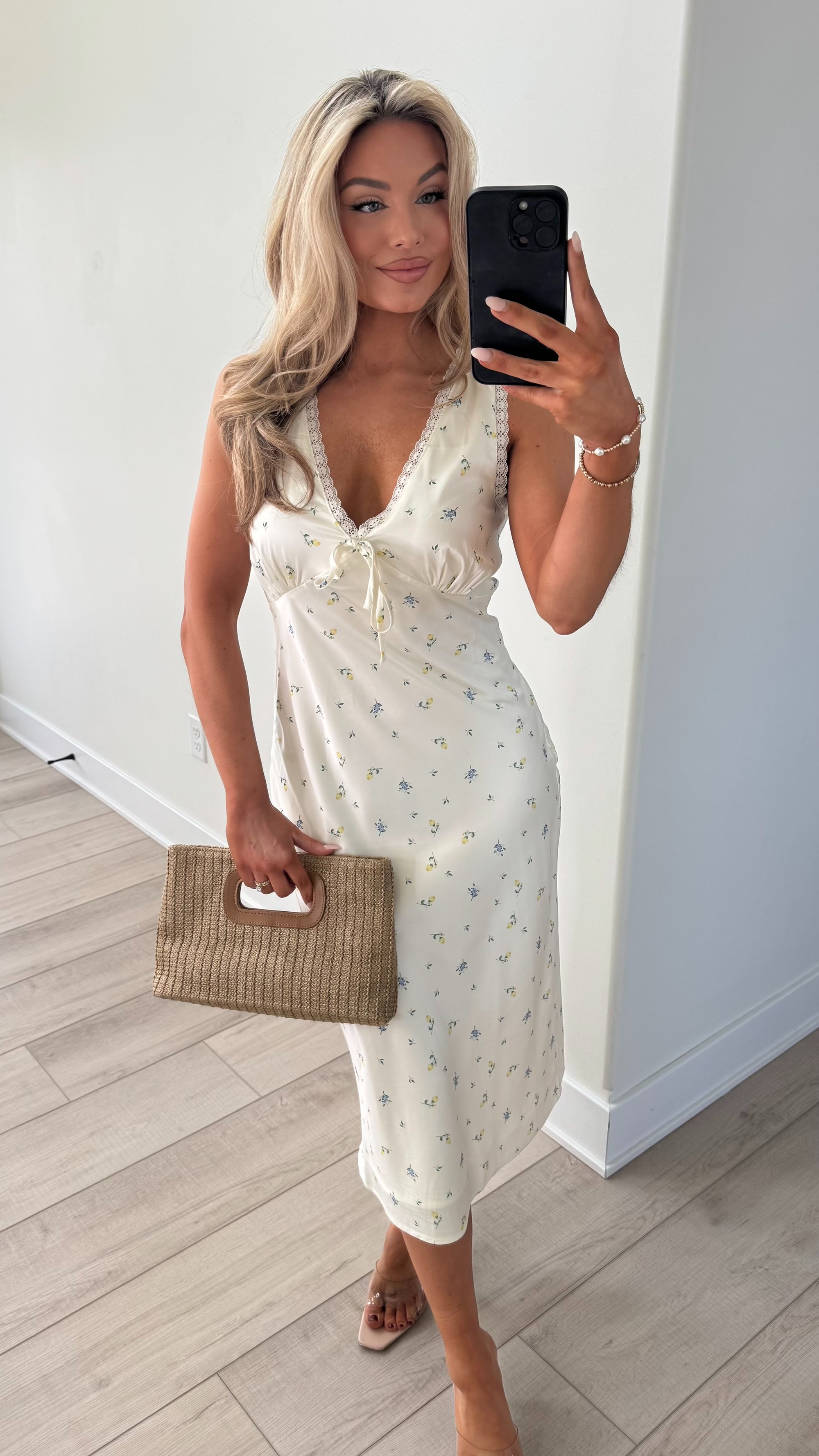 SOUTHERN CHARM MAXI DAINTY FLORAL