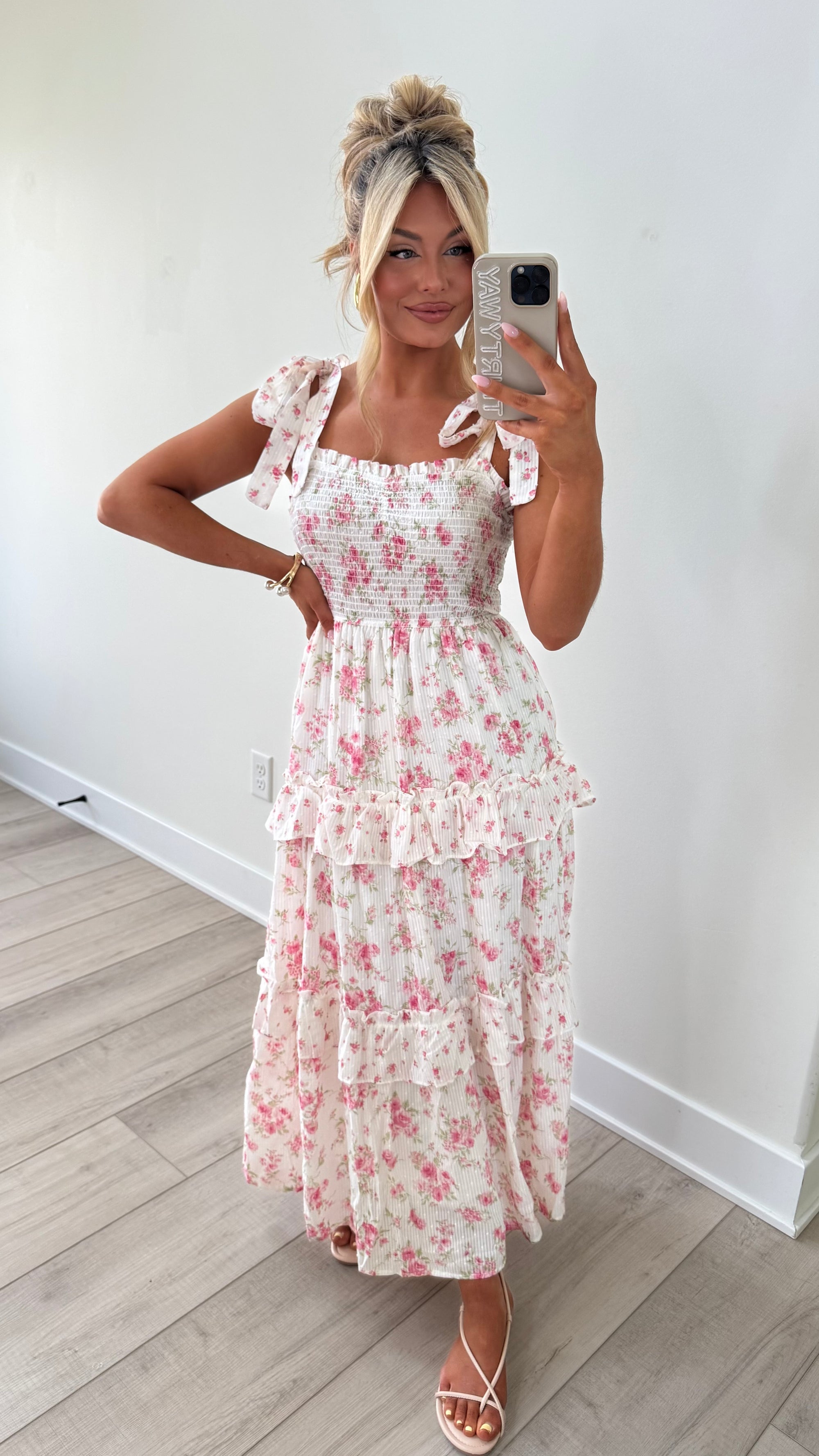 ROSIE FLORAL MAXI DRESS PINK