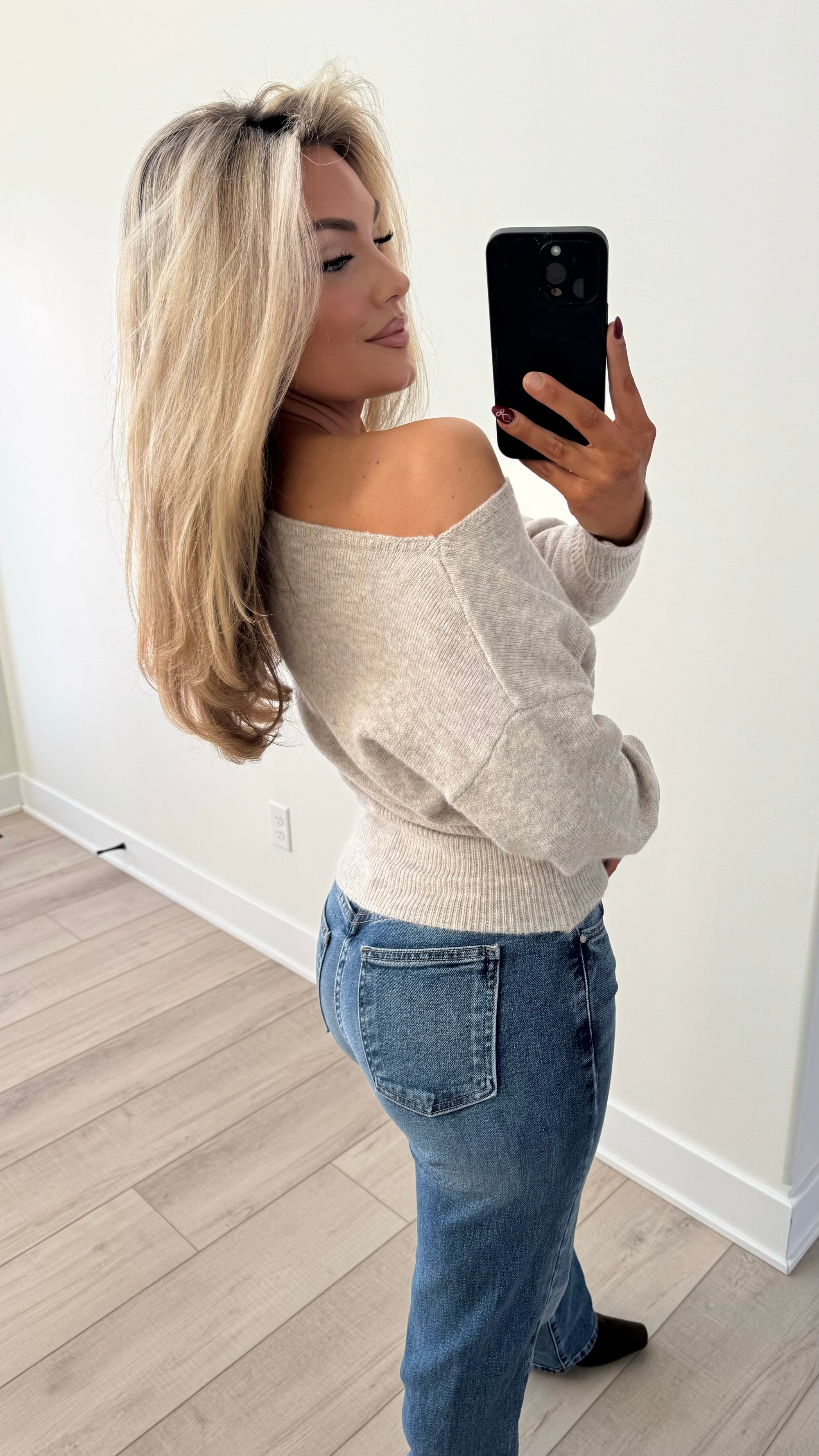 SLOPESIDE OFF THE SHOULDER SWEATER OAT