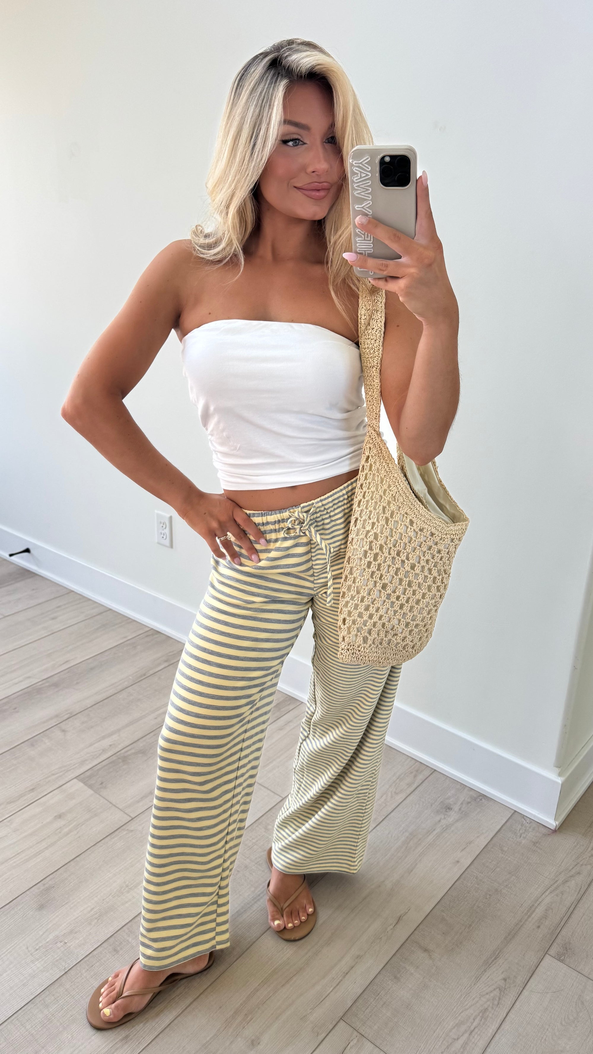 LOW-RISE STRIPED LOUNGE PANT BUTTER