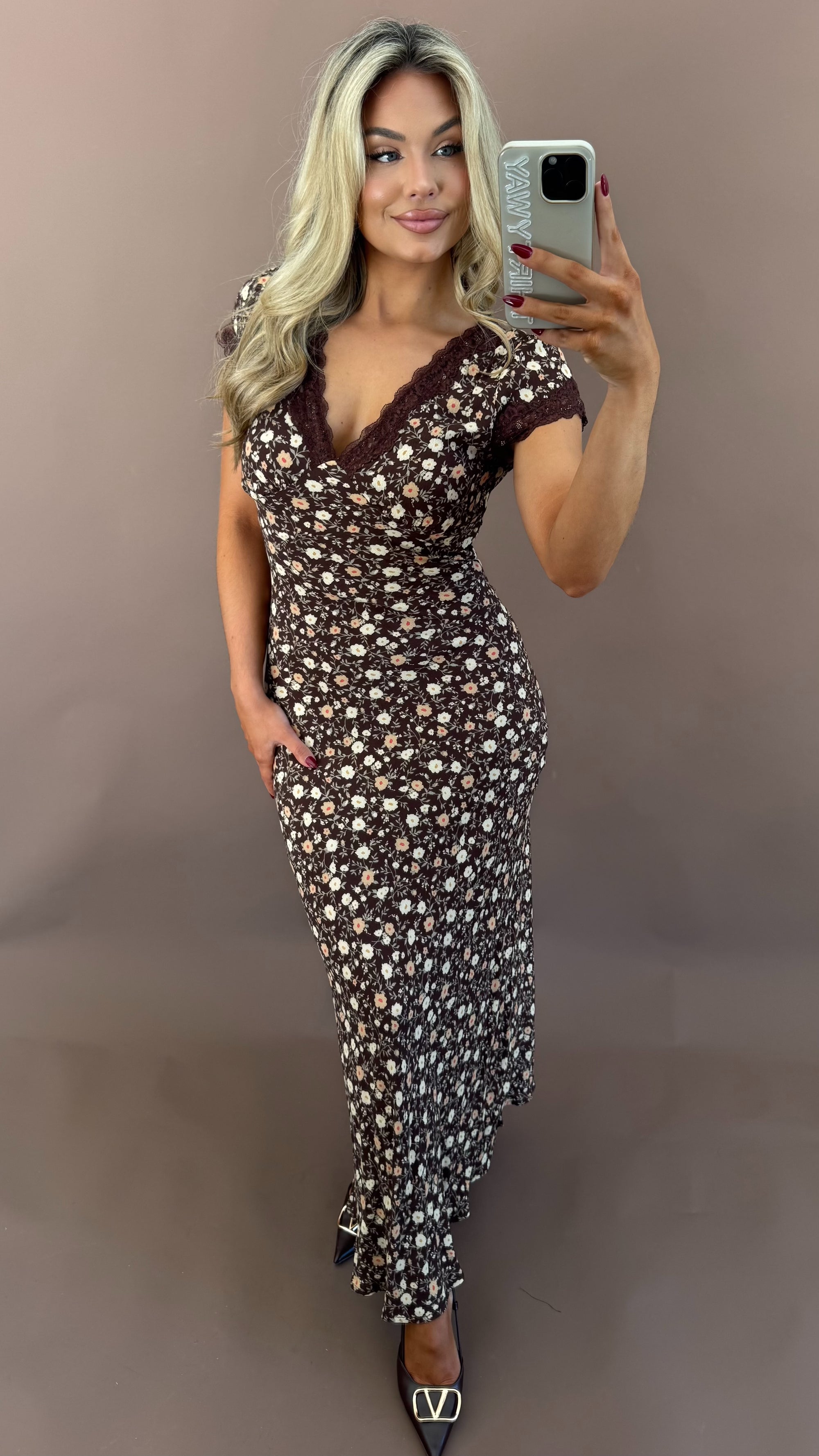 MAPLE BLOOM FLORAL MAXI DRESS