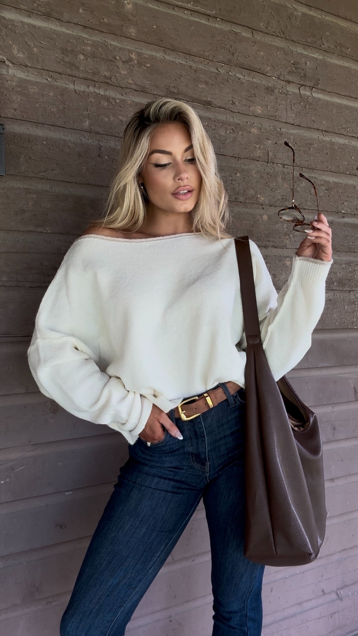 PRE-FALL BOAT NECK SWEATER CREAM