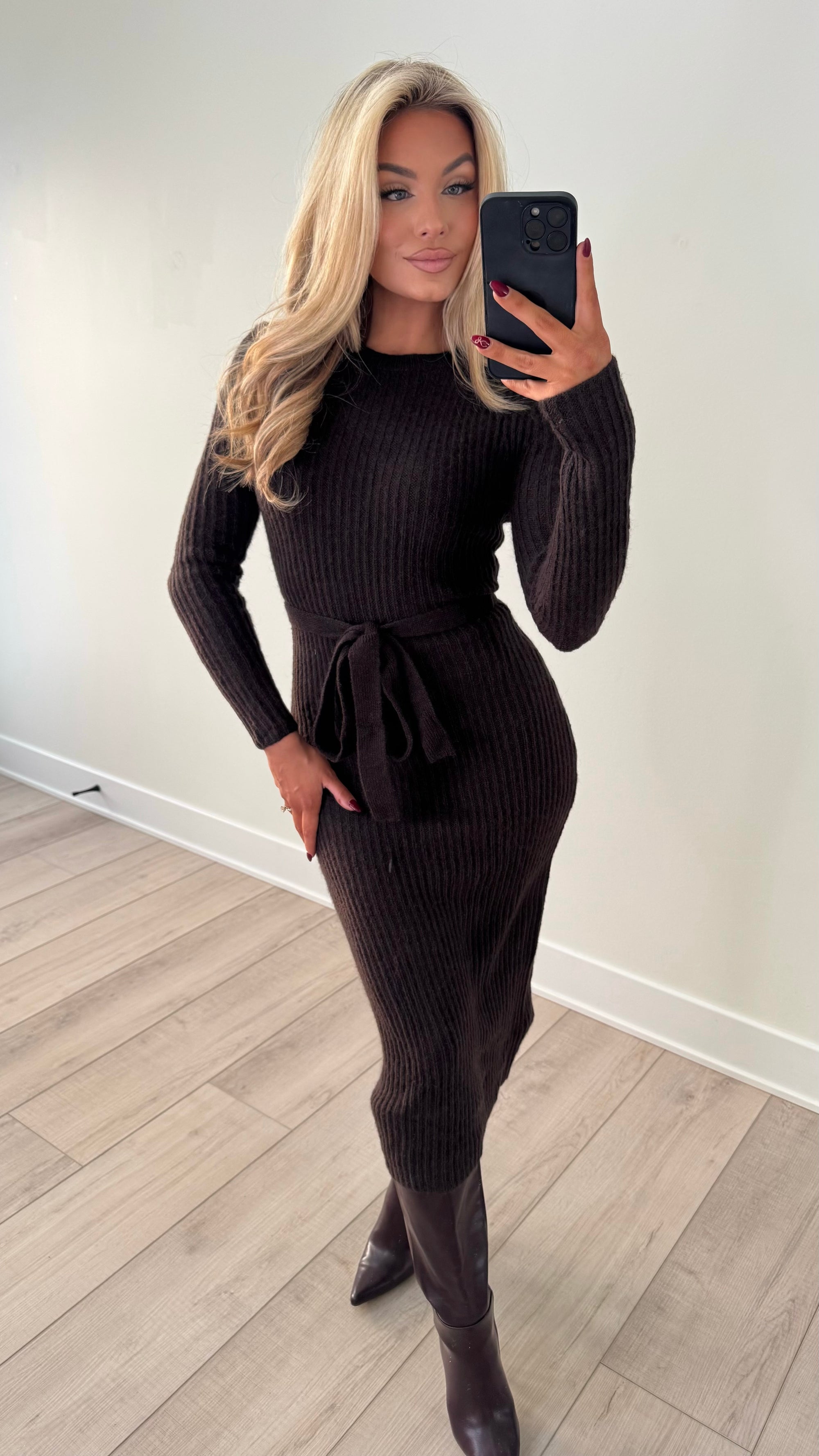 MOUNTAIN MUSE MAXI DRESS BROWN