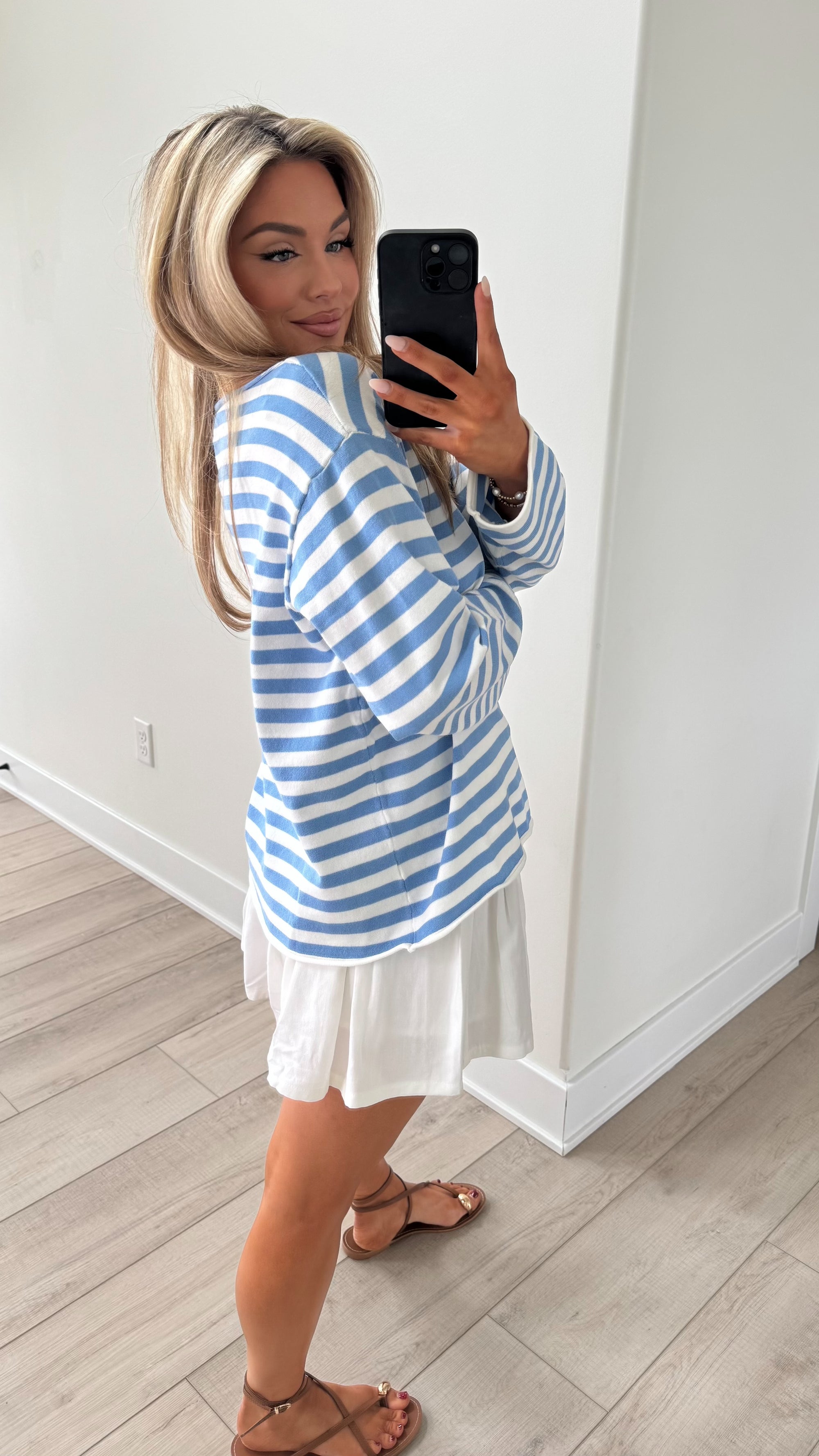 BLUEGRASS STRIPE SWEATER BLUE
