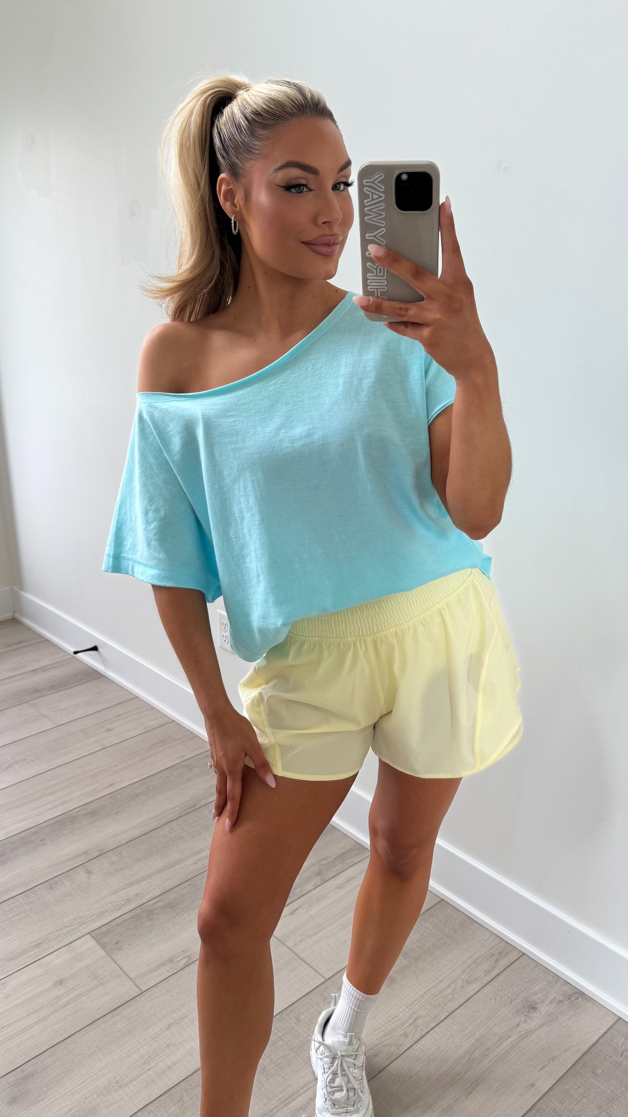 SUNDAY EASE OVERSIZED TEE BLUE