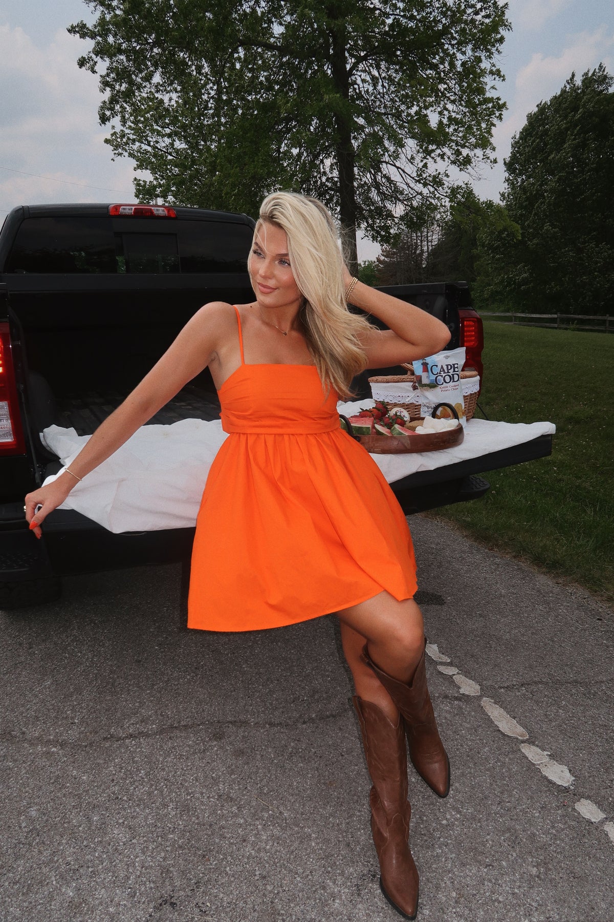 burnt orange dress outfit MARYLIN MINI – THIRTYWAY Color:Pink Peony Print Firerie Plus Size Brown Whether youre dancing the dressing table price