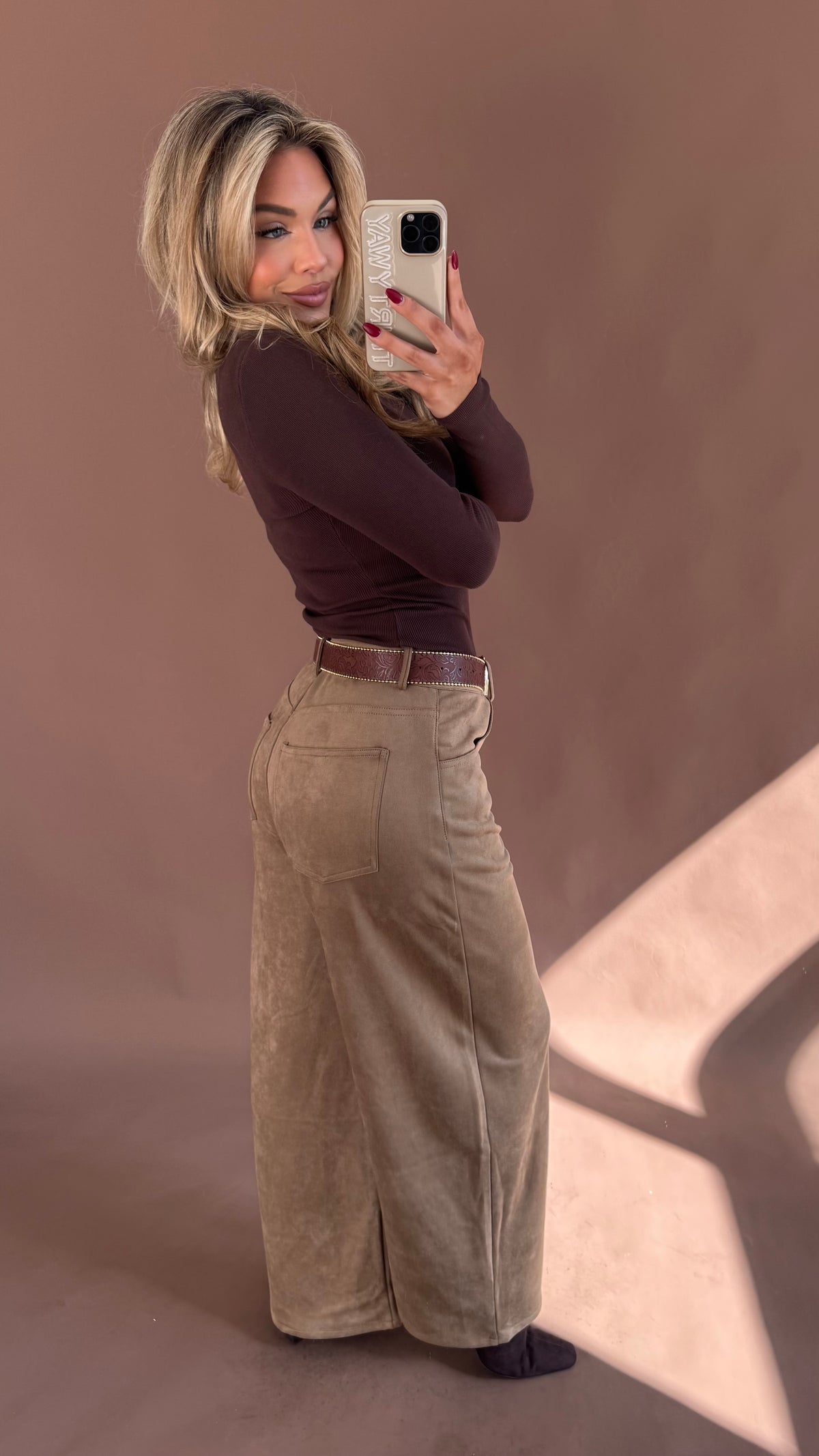 SUEDE BARREL LEG PANTS