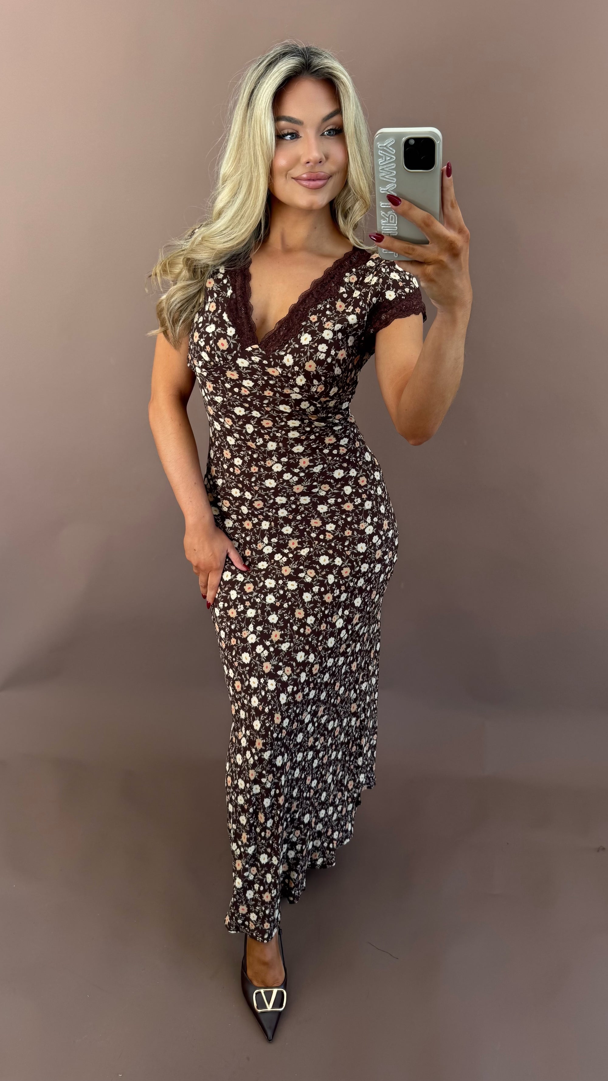 MAPLE BLOOM FLORAL MAXI DRESS