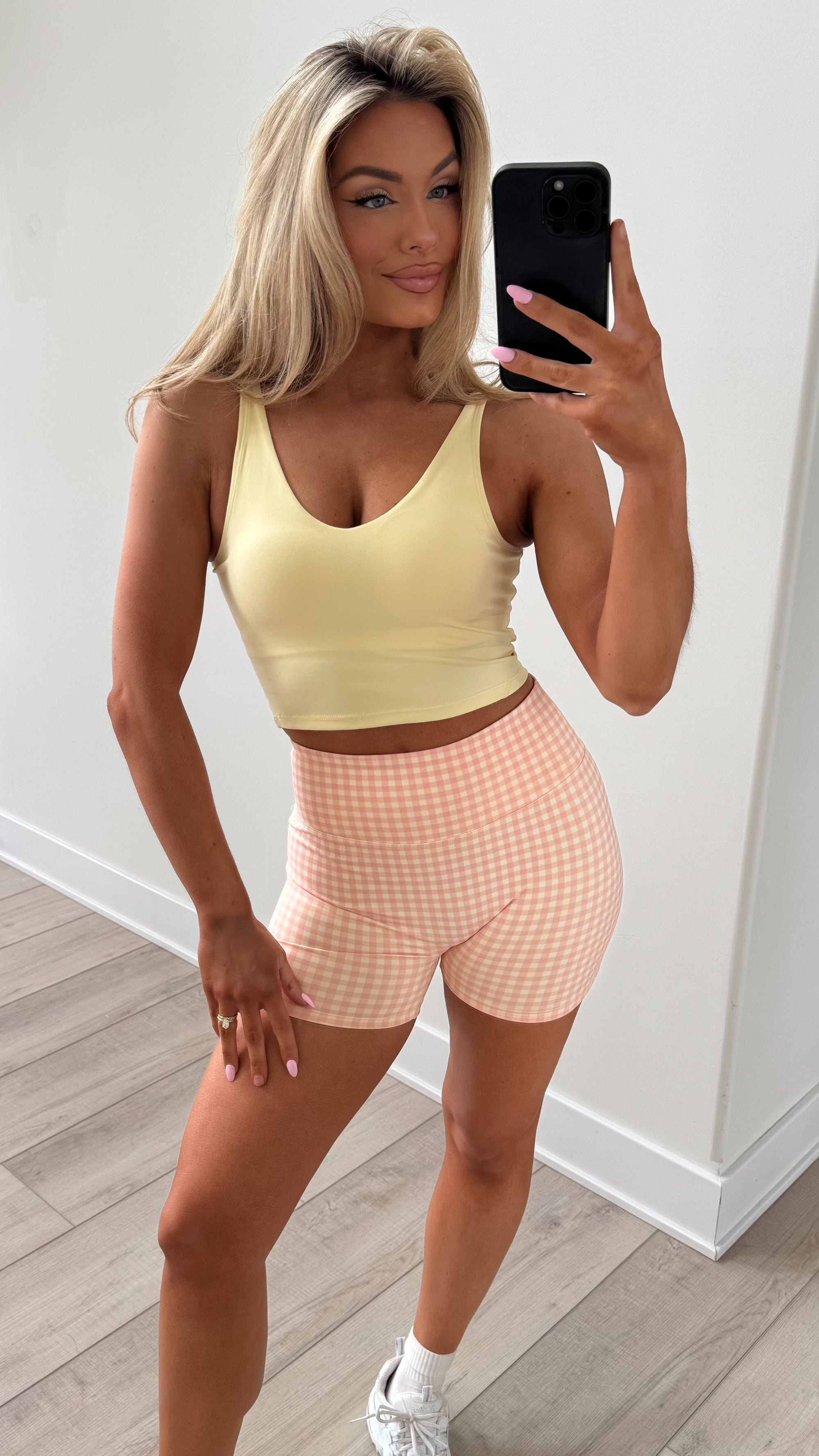ALIGNED BRA TOP BANANA