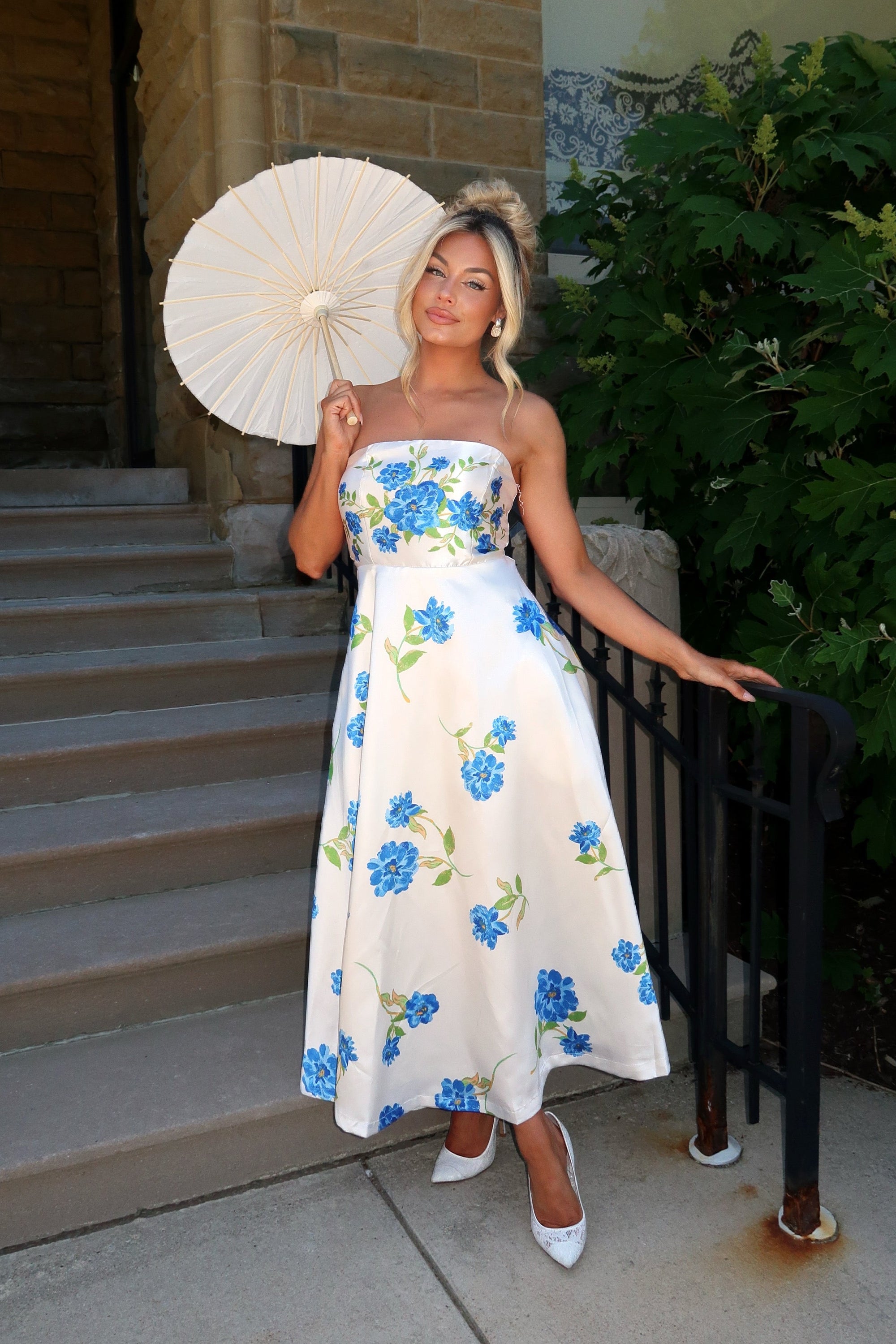 BRIDAL TEA BLUE FLORAL MAXI DRESS
