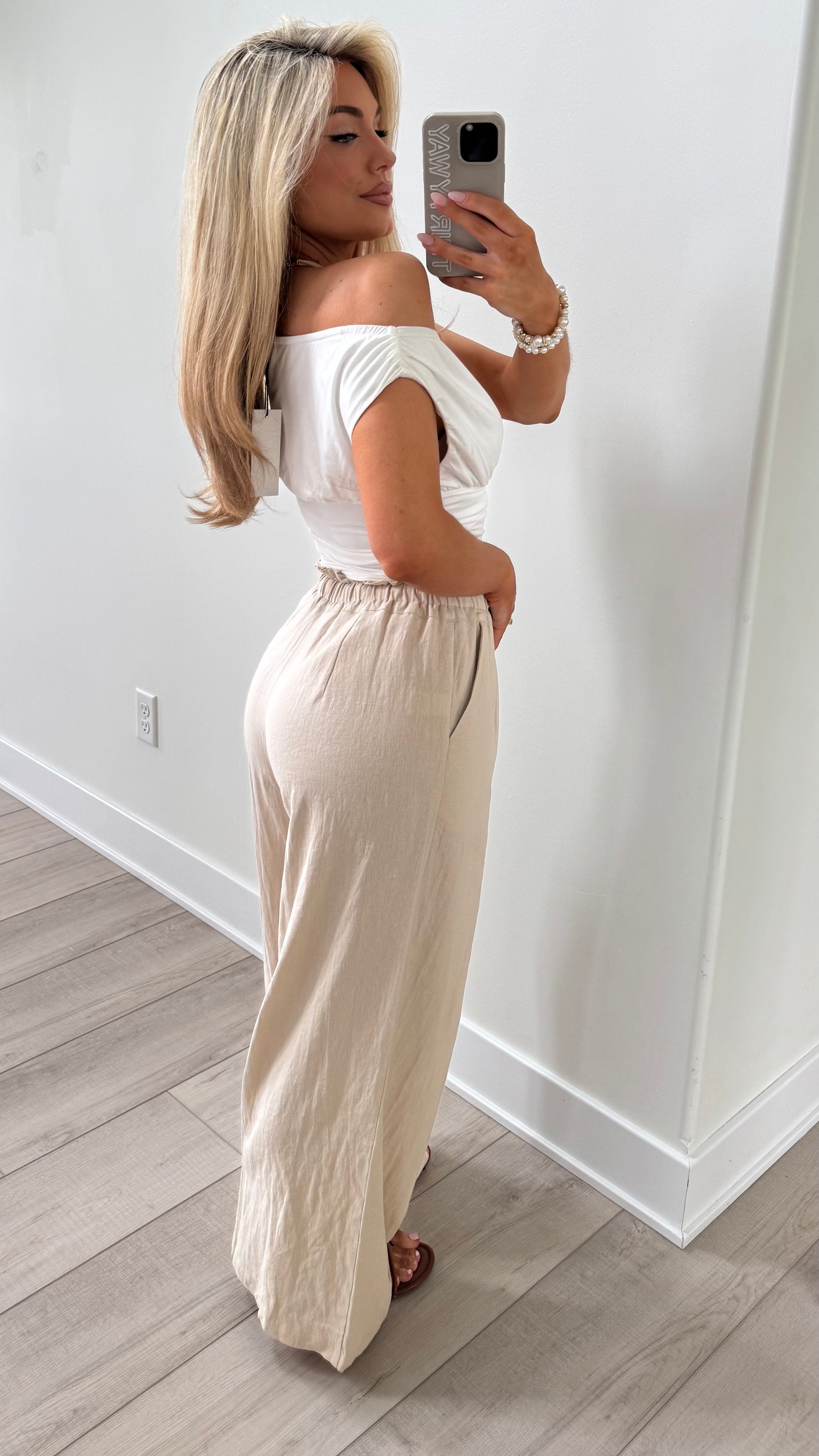 HIGH-WAISTED WIDE LEG WOVEN PANTS TAN