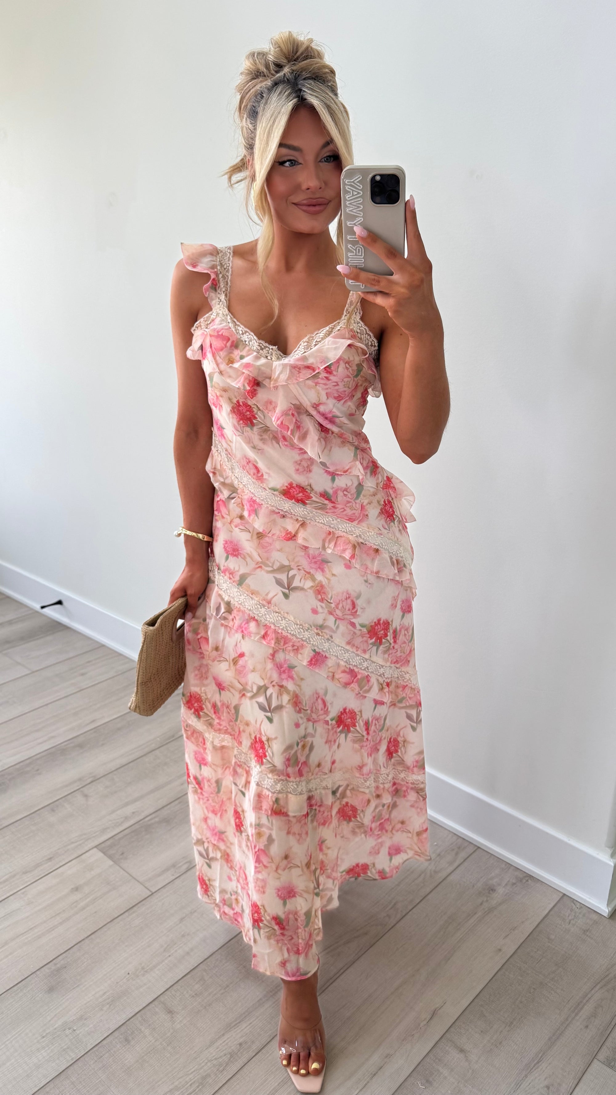 AMELIE FLORAL LACE MAXI DRESS