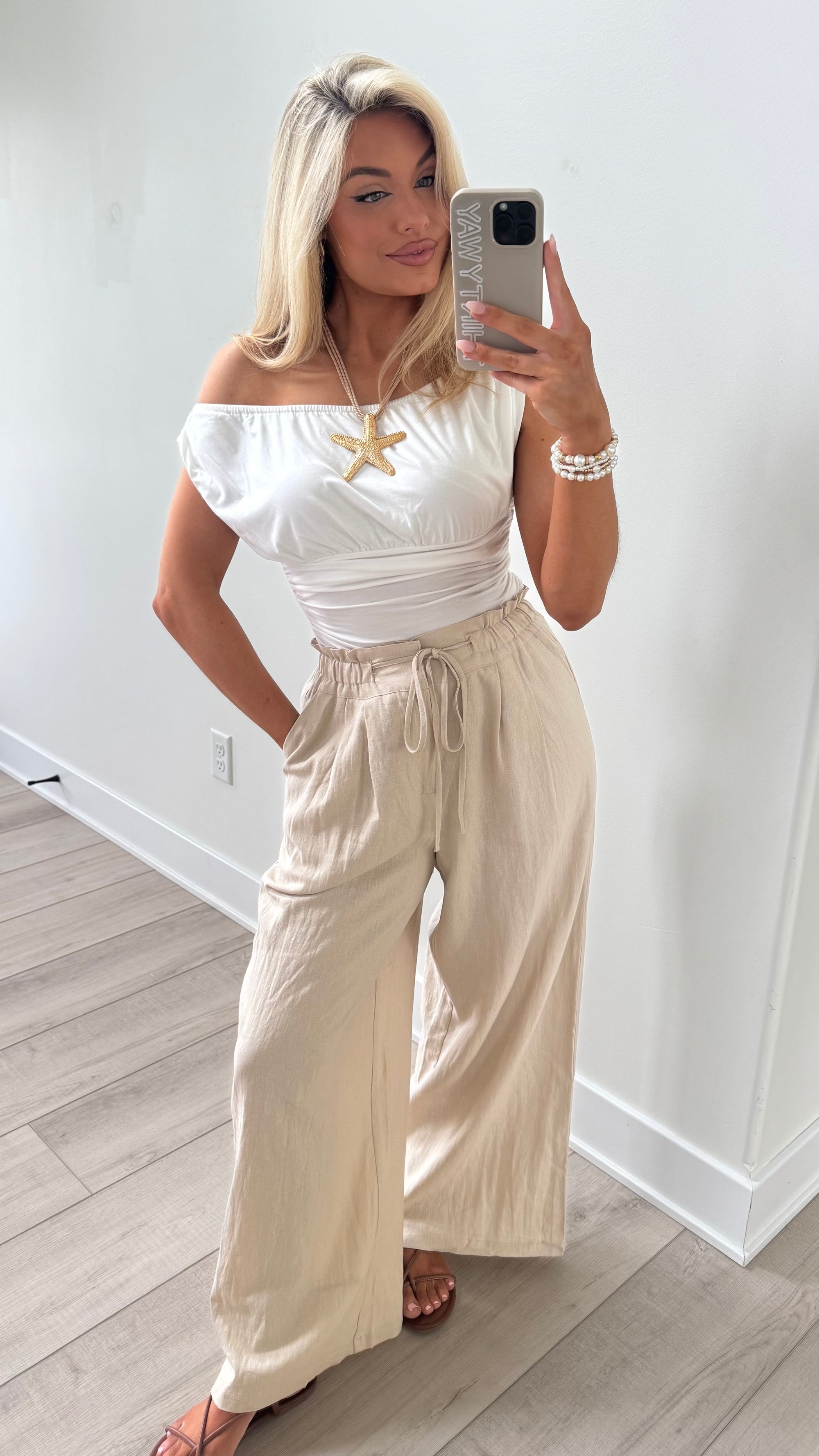 HIGH-WAISTED WIDE LEG WOVEN PANTS TAN