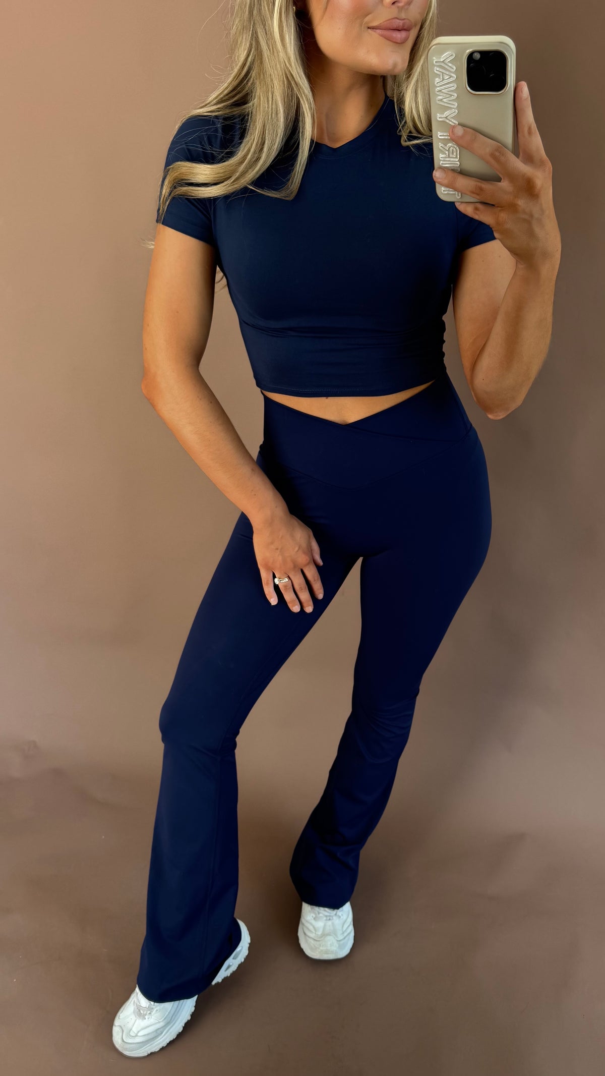 CROSSOVER FLARE PANTS NAVY